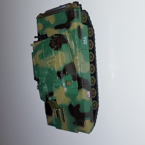 5 Small Vehicles - Picture 6 of 6